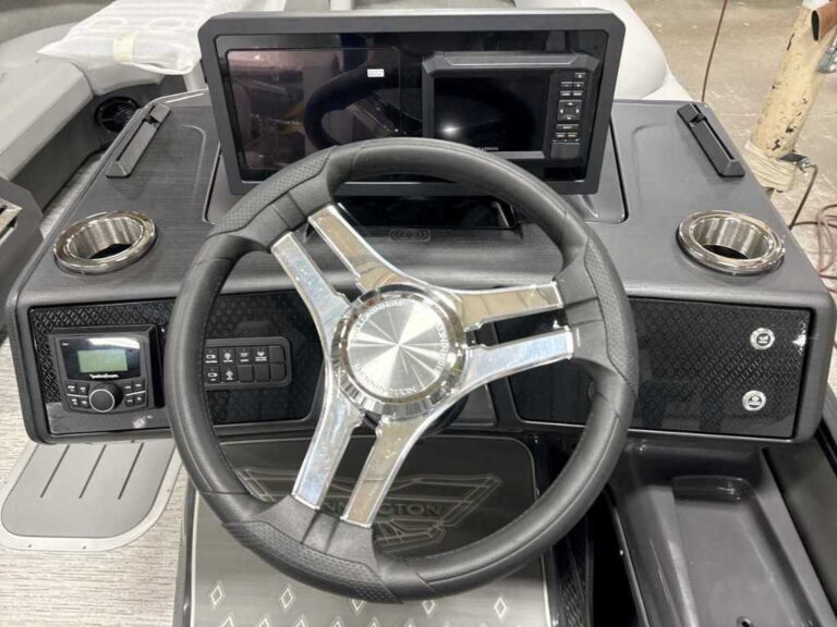 2026 Bennington 23MSL - SPS - NEW Sport Lounge - Blackout US-ETWS9185J526 [photo 11]